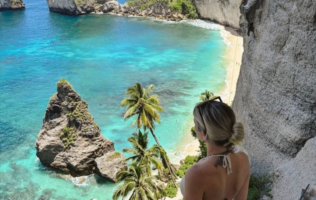 Diamond Beach
